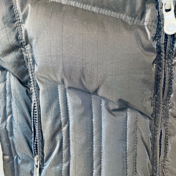 Fur-hooded ski & snow jacket from A Diamond in the Snow, size 4 - Picture 16 of 16